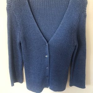 Women’s blue Dana Buchman sweater size small